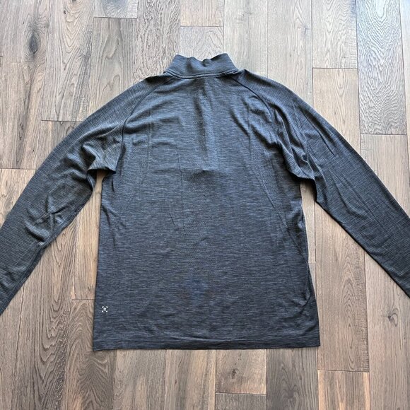 Lululemon Men's Metal Vent Tech 1/2 Zip Size L Deep Coal Black Activewear - Picture 6 of 8